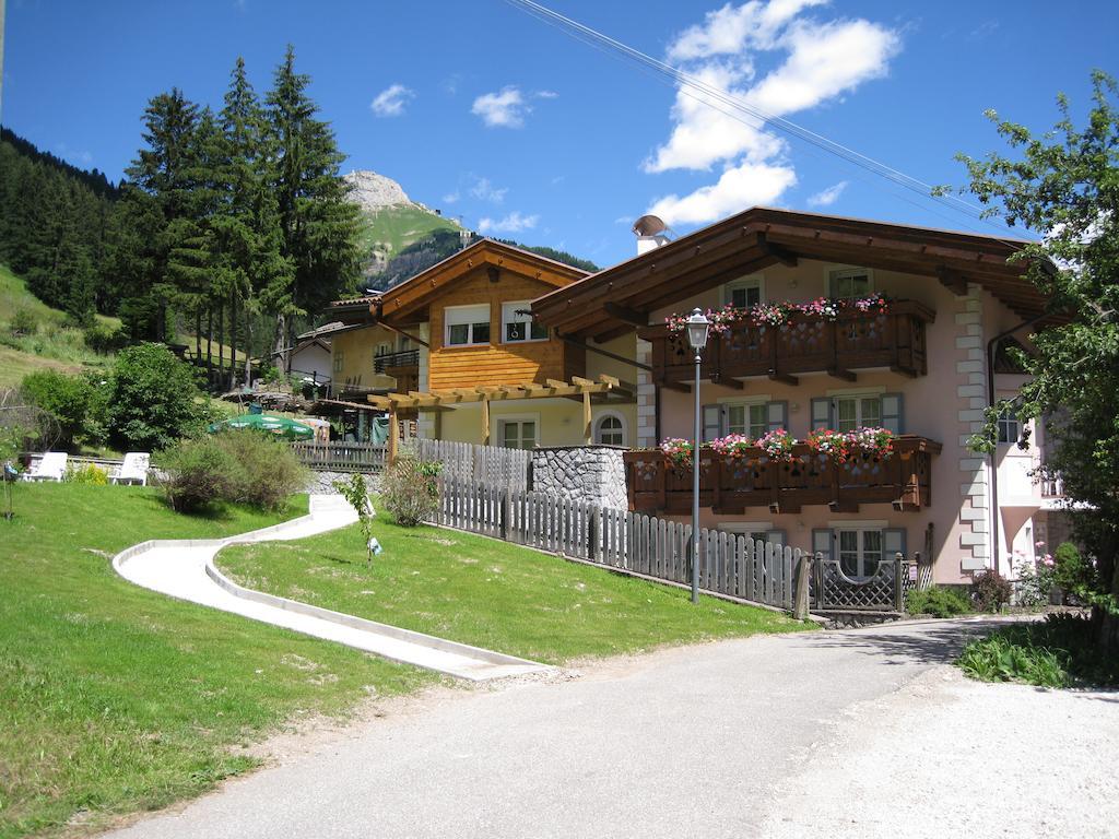 Appartamenti Residence Rodolon Campestrin Kültér fotó